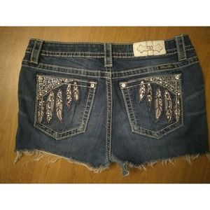 MISS ME Size 31 Shorts! Cute!